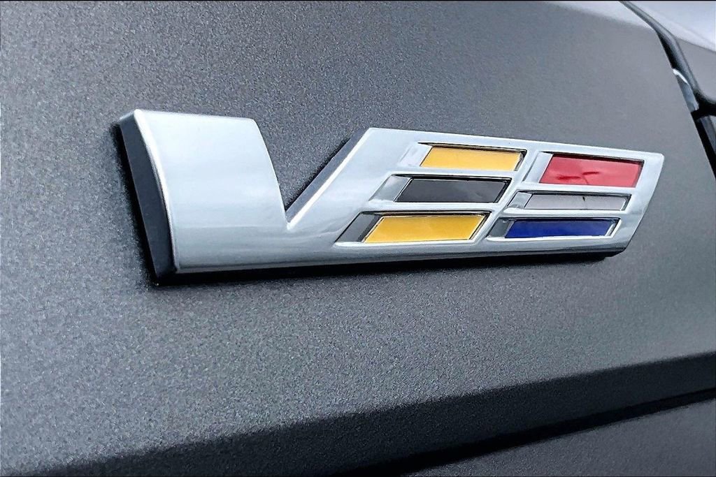 New 2026 Cadillac Optiq V AWD/4WD image 16