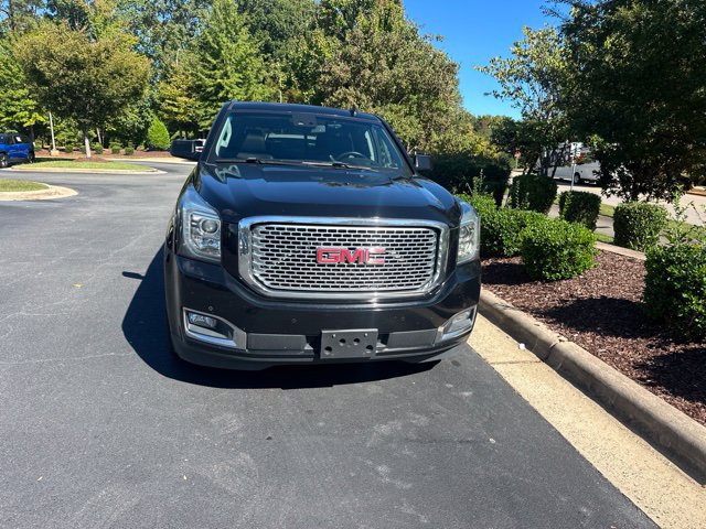 Used 2016 GMC Yukon Denali w/ Open Road Package AWD/4WD image 5