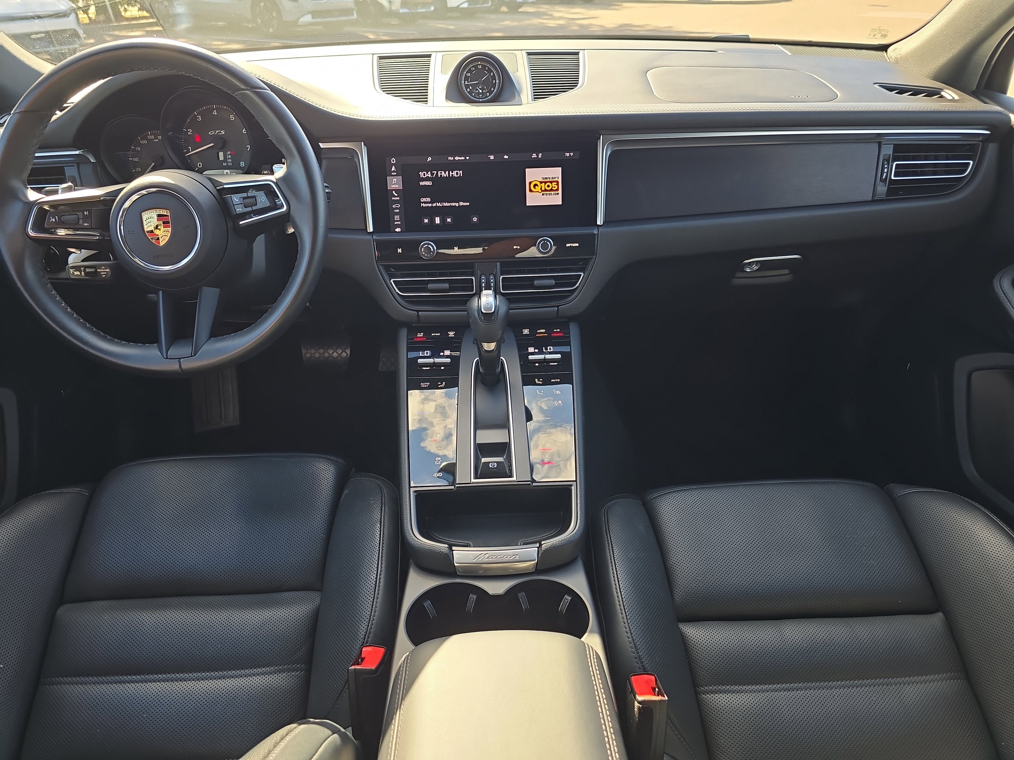 Used 2024 Porsche Macan GTS image 15