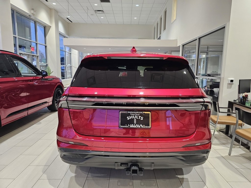 New 2025 Lincoln Nautilus Premier w/ Jet Appearance Package image 5