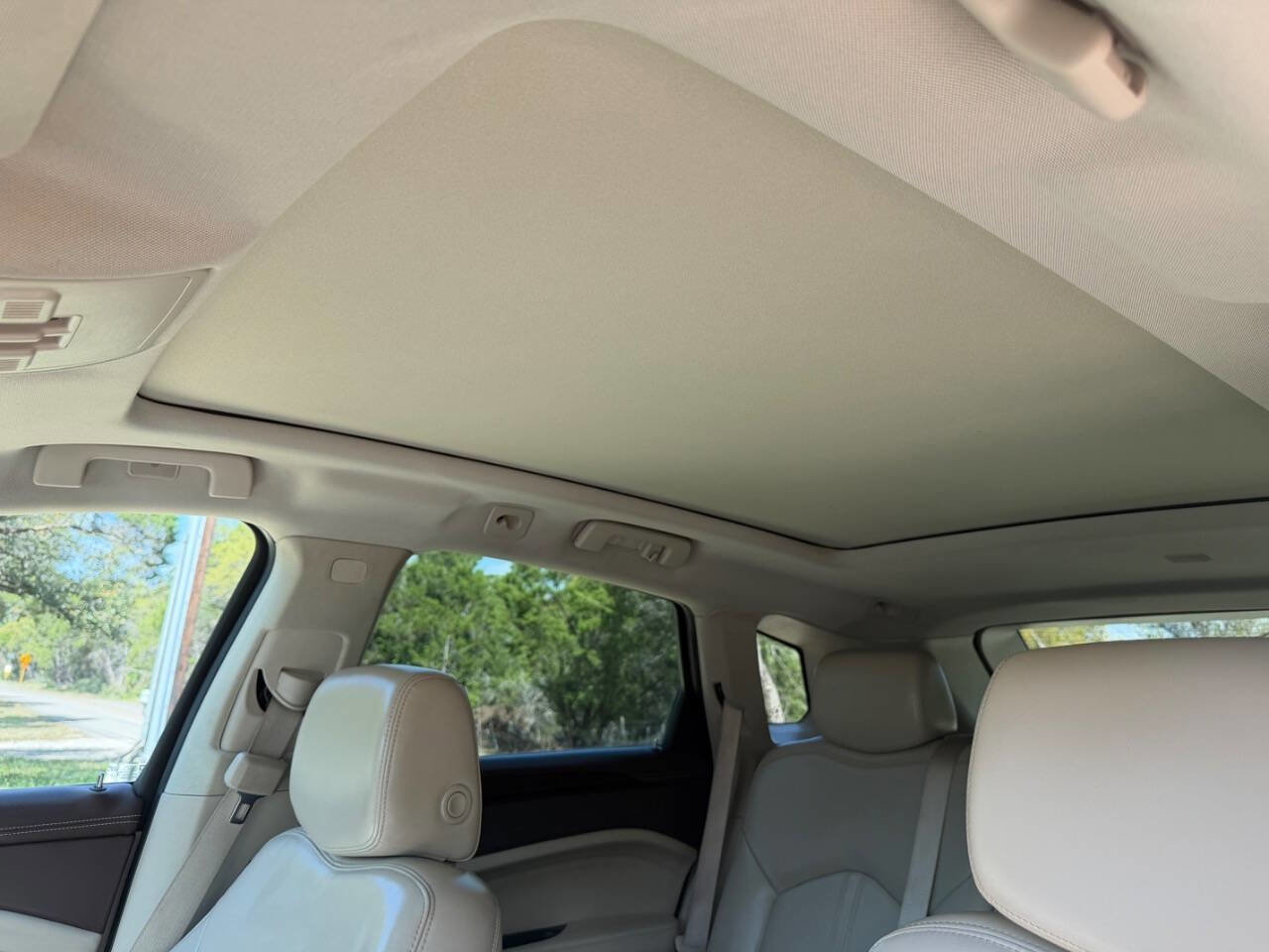 Used 2016 Cadillac SRX Performance w/ Driver Awareness Package FWD image 36