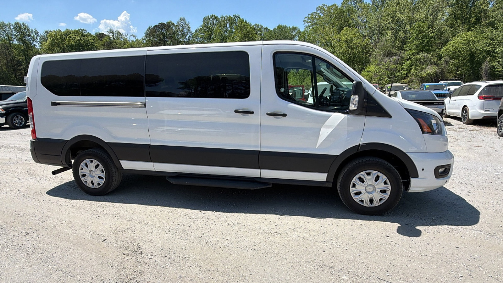 Used 2025 Ford Transit 350 XLT RWD image 7