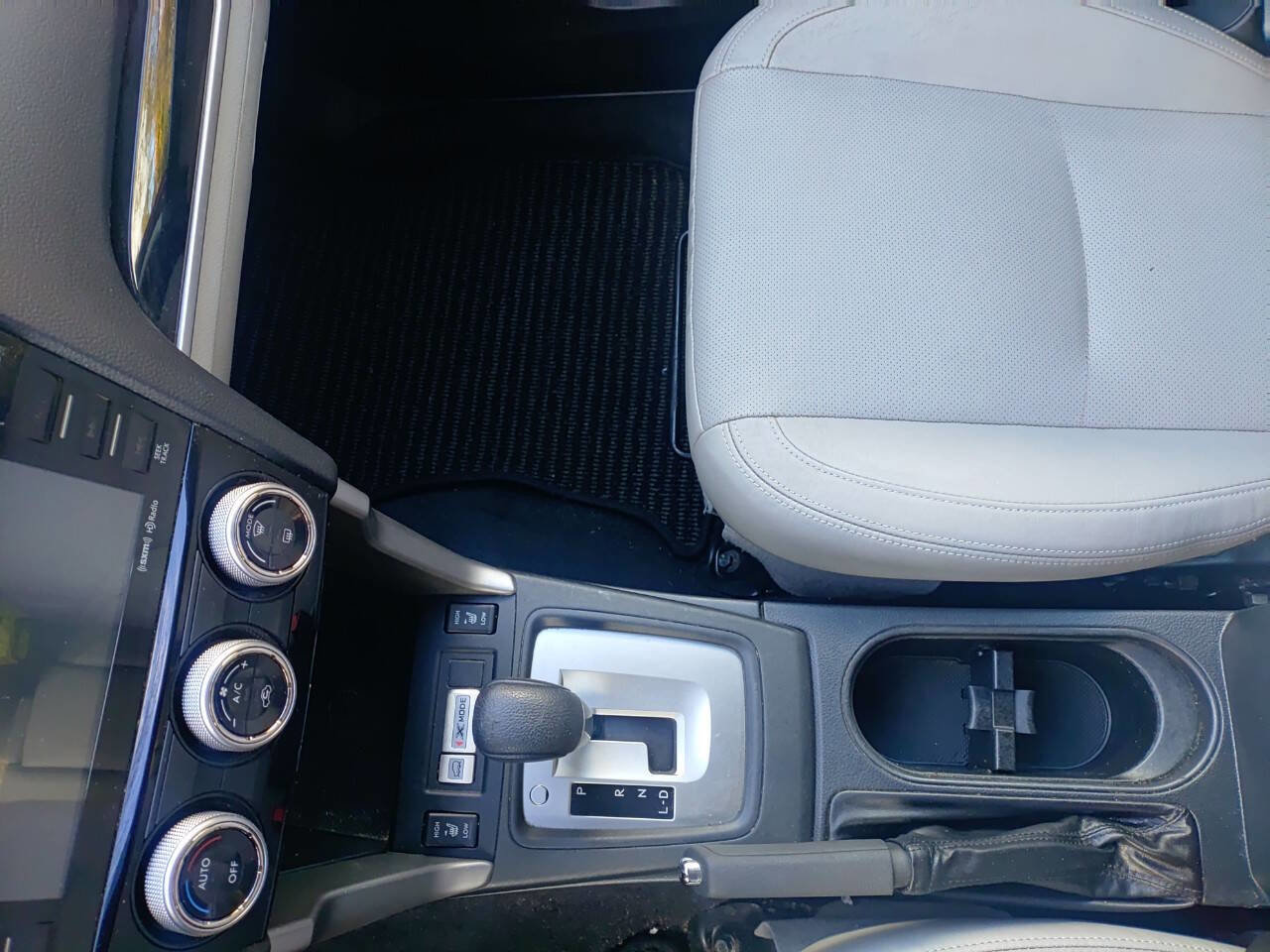 Used 2018 Subaru Forester 2.5i Limited image 10