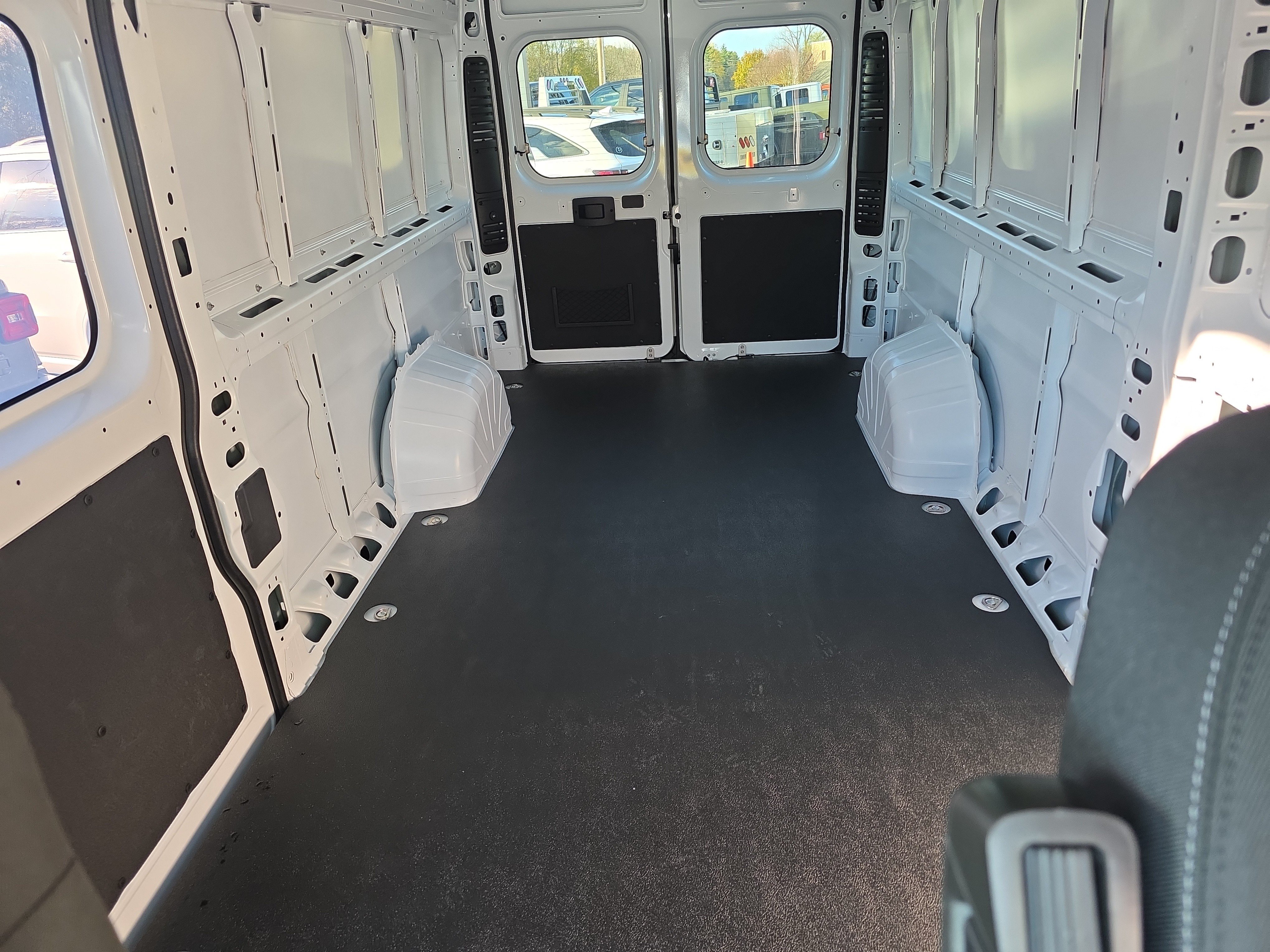New 2026 RAM ProMaster 3500 w/ Quick Order Package 22G SLT FWD image 13