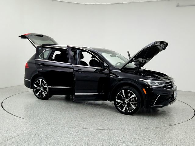 Used 2023 Volkswagen Tiguan SEL R-Line image 10