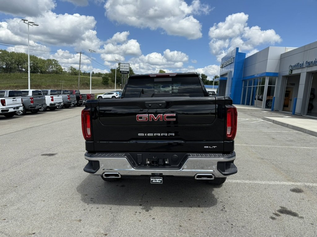 New 2026 GMC Sierra 1500 SLT w/ SLT Premium Plus Package image 4