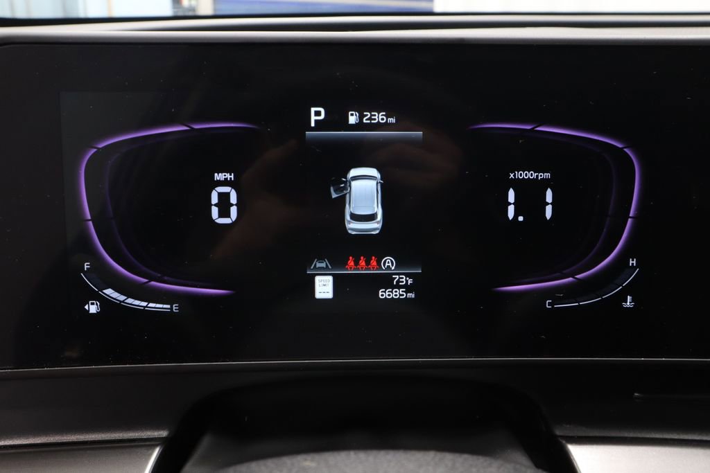 Used 2025 Kia Sportage EX w/ Premium Package image 30