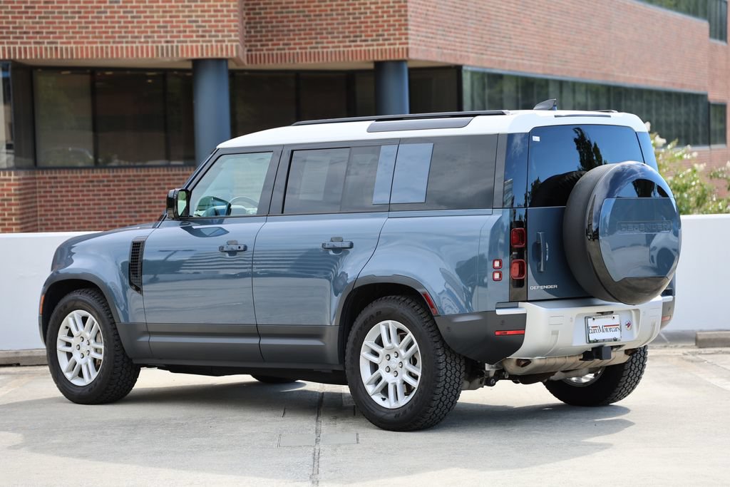 Used 2025 Land Rover Defender 110 S AWD/4WD image 2