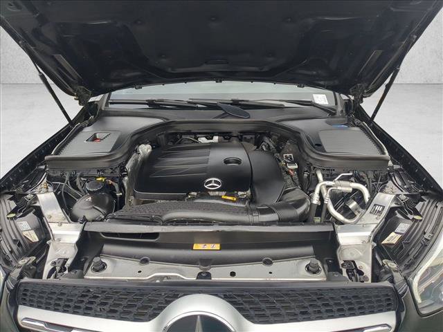 Used 2022 Mercedes-Benz GLC 300 4MATIC Coupe image 23