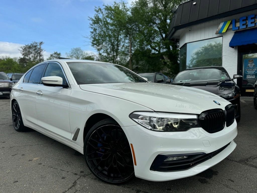 Used 2018 BMW 540i xDrive 540i xDrive image 1
