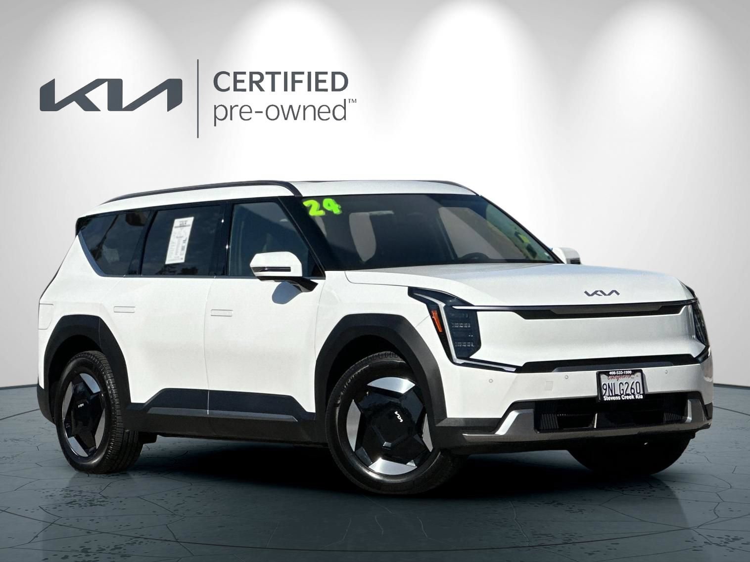 Certified 2024 Kia EV9 Wind AWD/4WD image 2
