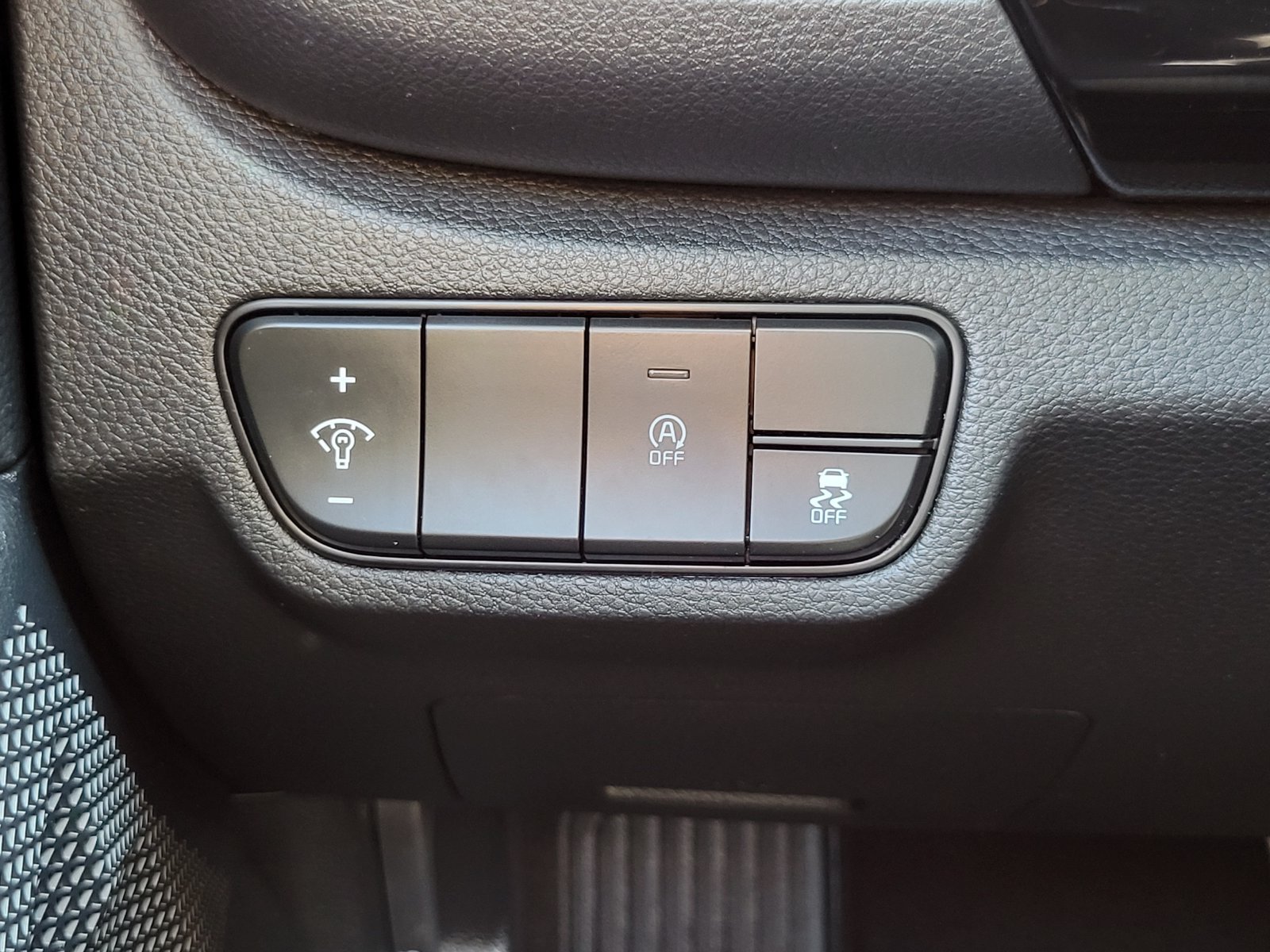 Certified 2024 Kia Seltos S AWD/4WD image 15