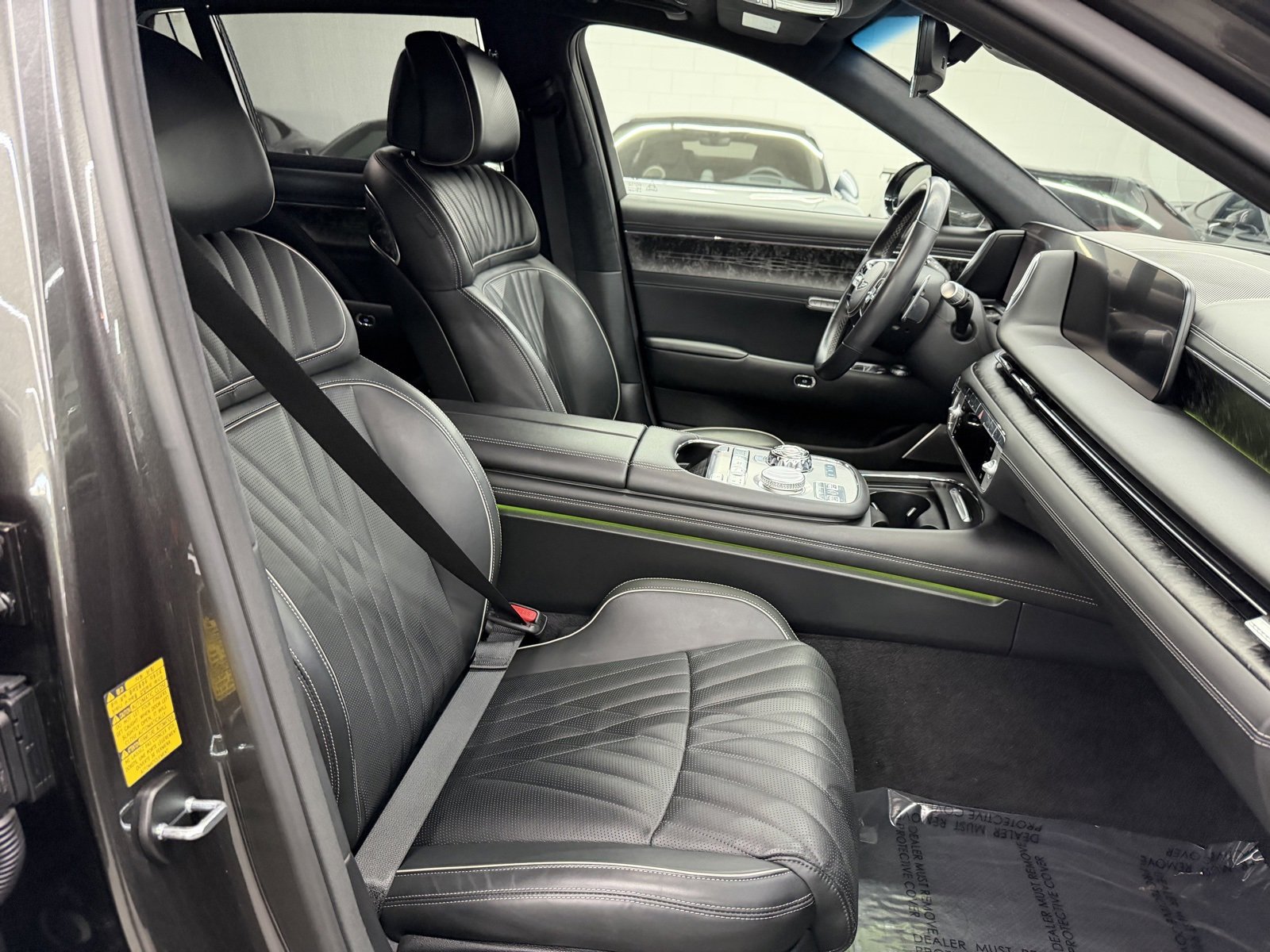 Used 2023 Genesis G90 3.5T image 25