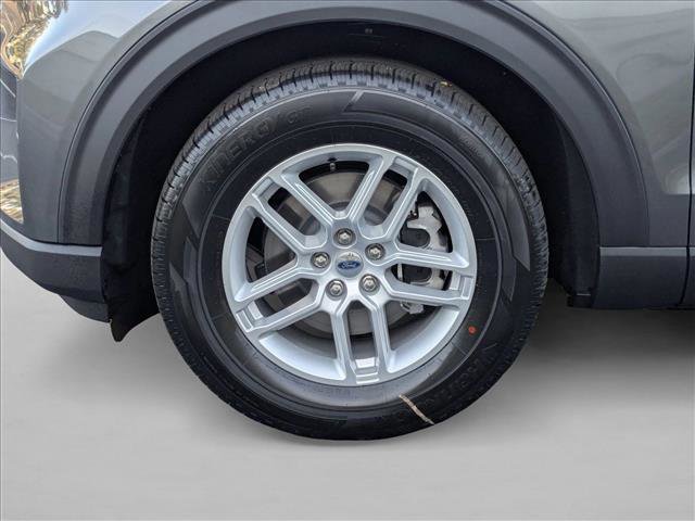 New 2026 Ford Explorer Active image 9