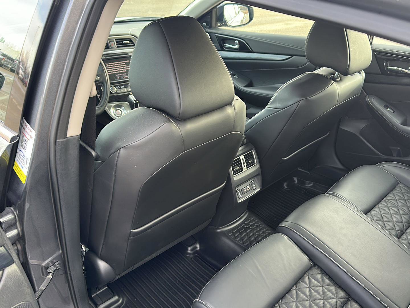 Used 2022 Nissan Maxima Platinum w/ Sport Mat Group image 12