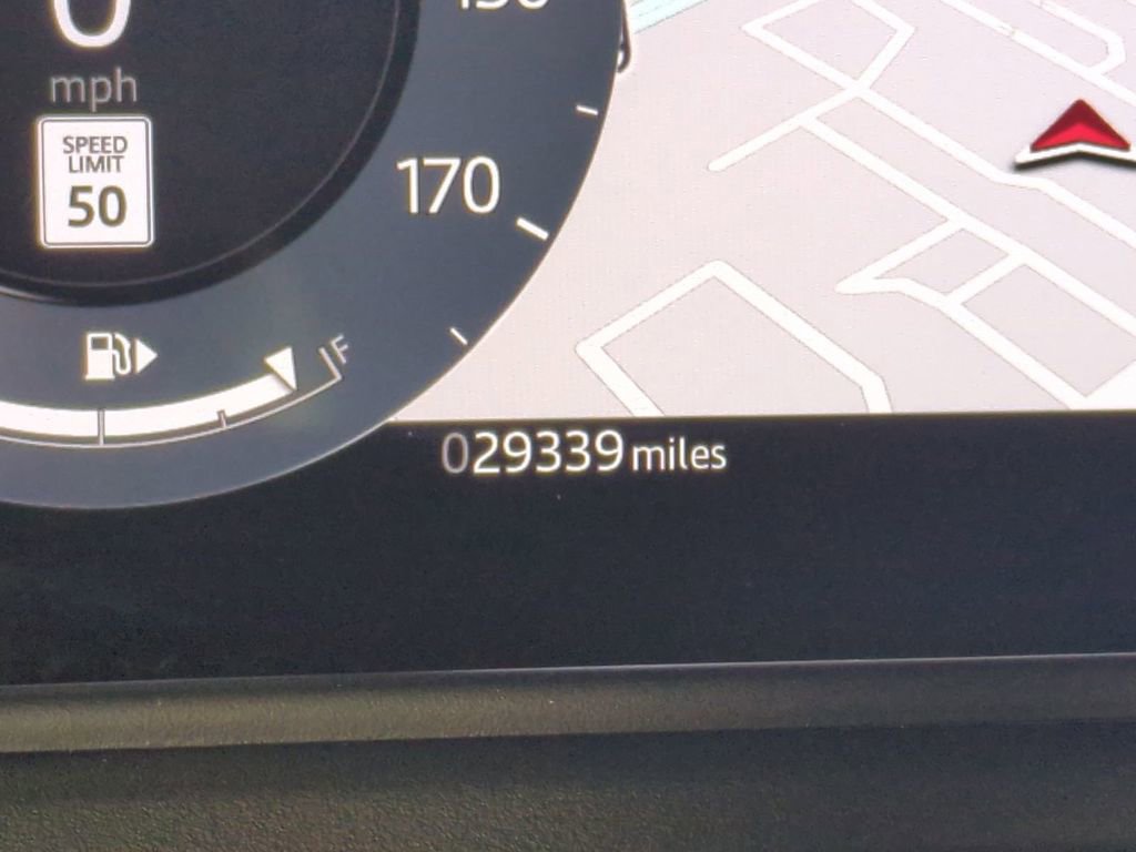 Used 2025 Land Rover Range Rover Velar Dynamic SE image 36