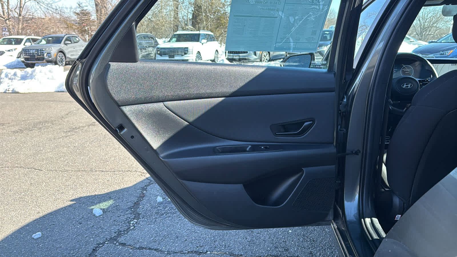 Used 2025 Hyundai Elantra SEL image 22