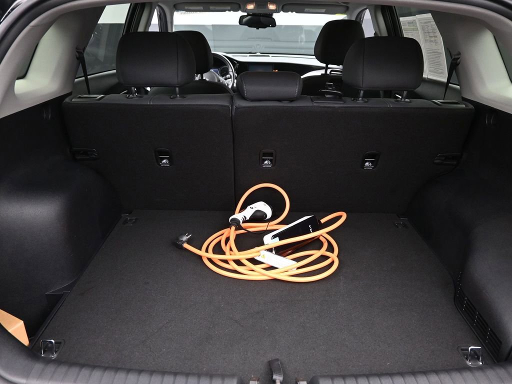 Used 2022 Kia Niro LXS image 10