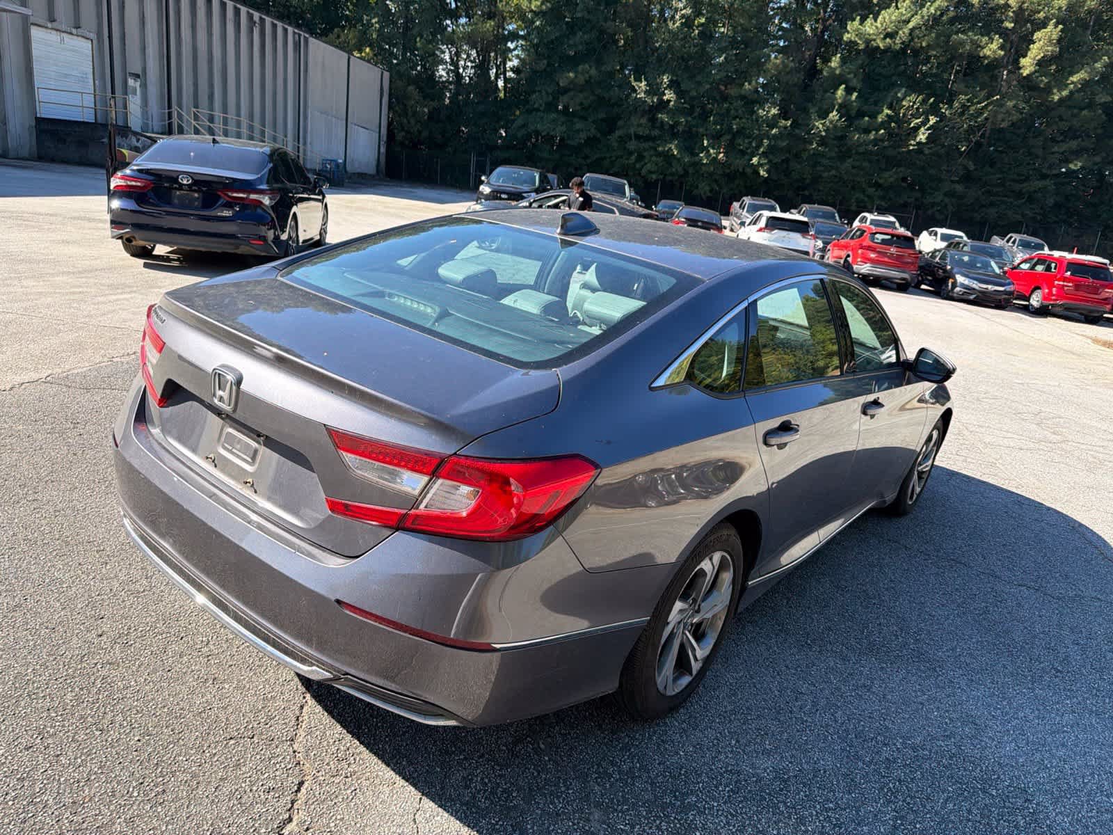 Used 2018 Honda Accord EX-L image 11