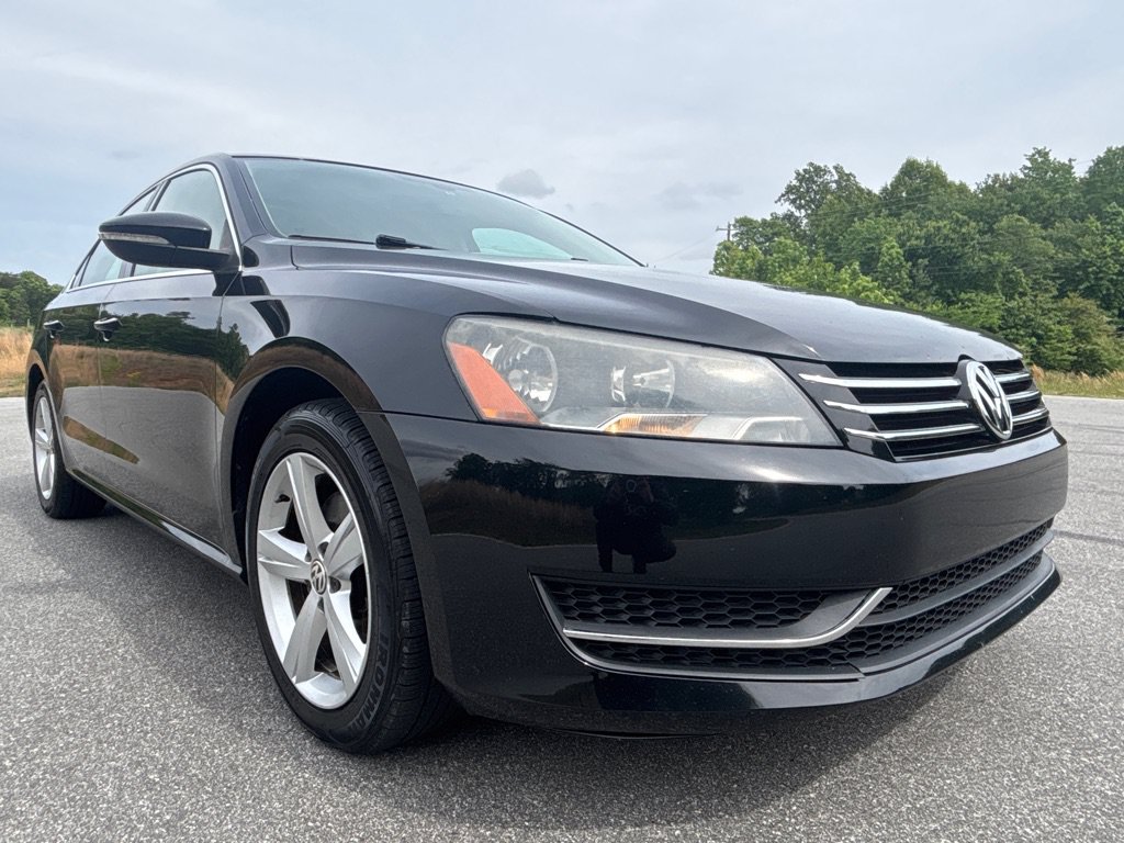 Used 2012 Volkswagen Passat 2.5 SE FWD image 7