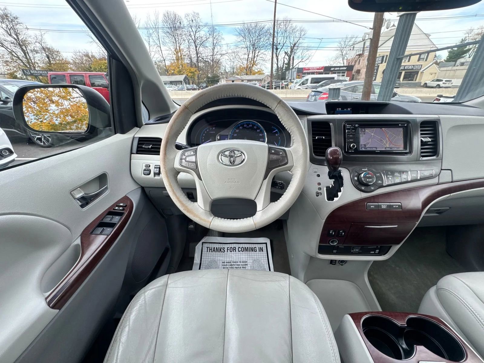 Used 2013 Toyota Sienna Limited image 36