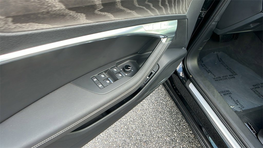 Used 2024 Audi A6 Premium Plus image 12