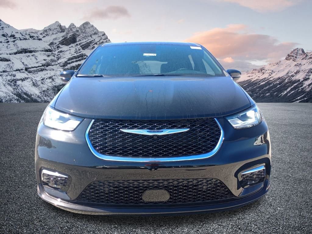 New 2026 Chrysler Pacifica Select image 2