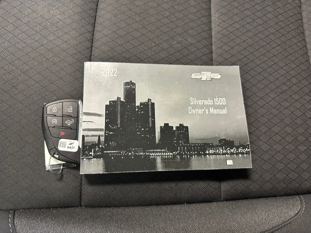 Certified 2022 Chevrolet Silverado 1500 LT image 17