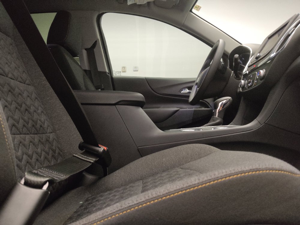 Used 2022 Chevrolet Equinox LT FWD image 21