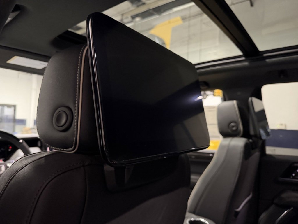 New 2026 GMC Yukon Elevation w/ Elevation Premium Package image 31