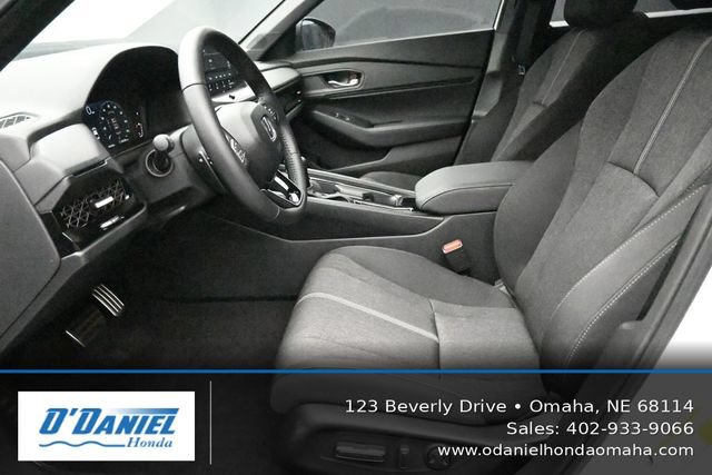 Used 2025 Honda Accord Sport image 24