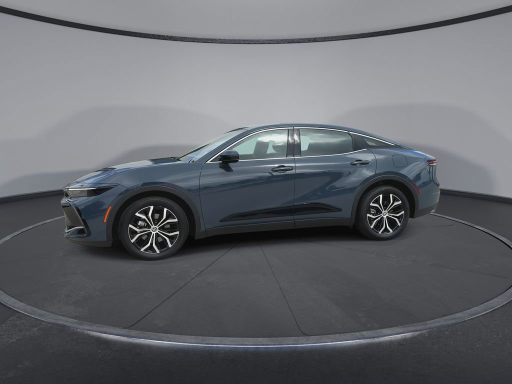 Used 2025 Toyota Crown XLE image 5