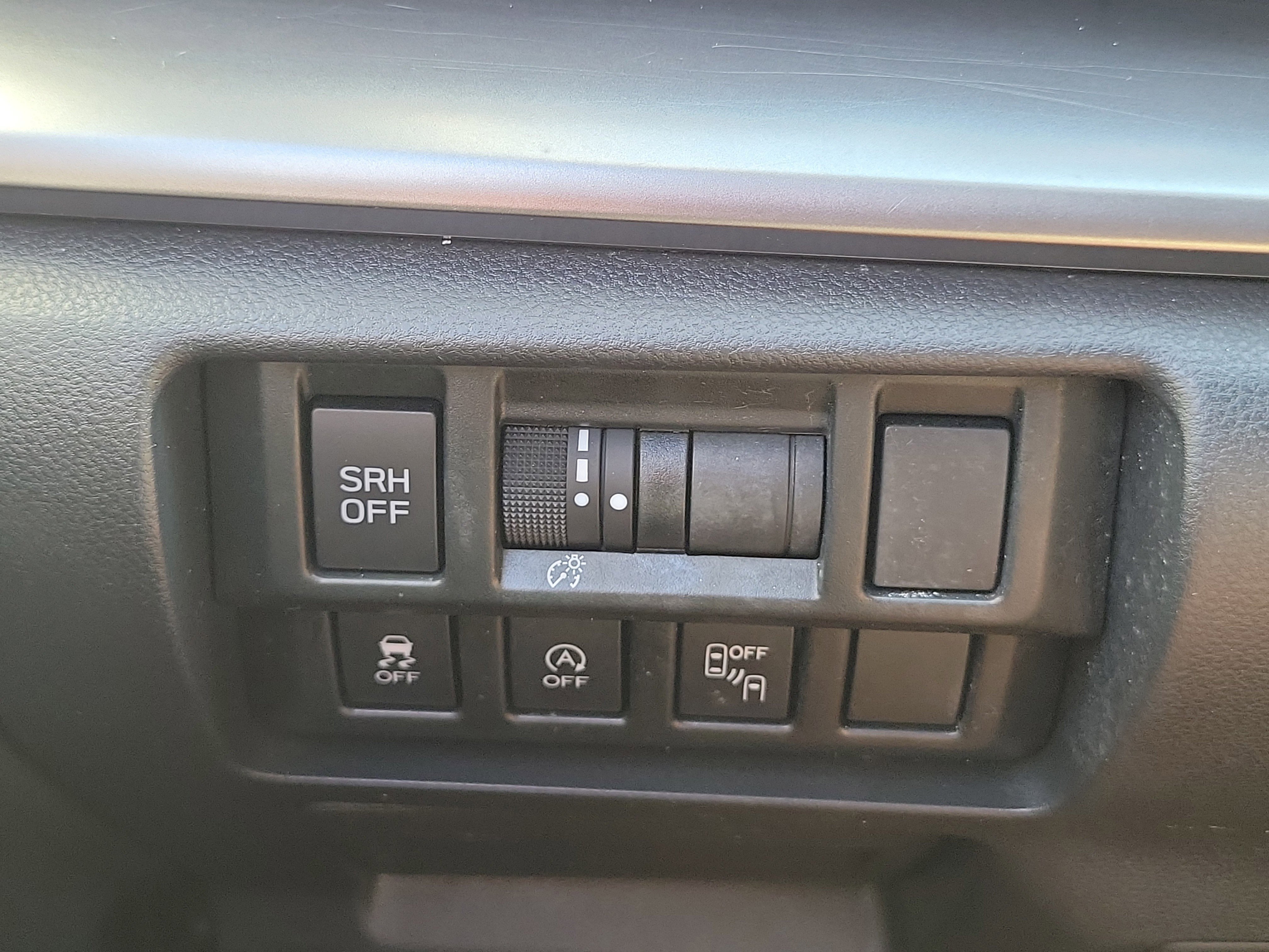 Used 2022 Subaru Crosstrek 2.5i Limited w/ Popular Package #4 image 27