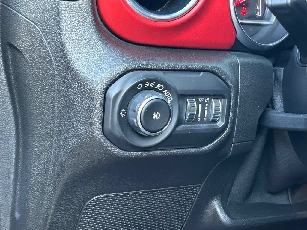 Used 2020 Jeep Wrangler Unlimited Rubicon AWD/4WD image 35