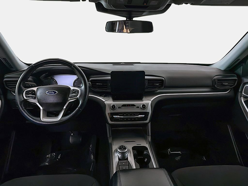 Used 2022 Ford Explorer XLT w/ Class IV Trailer Tow Package image 24