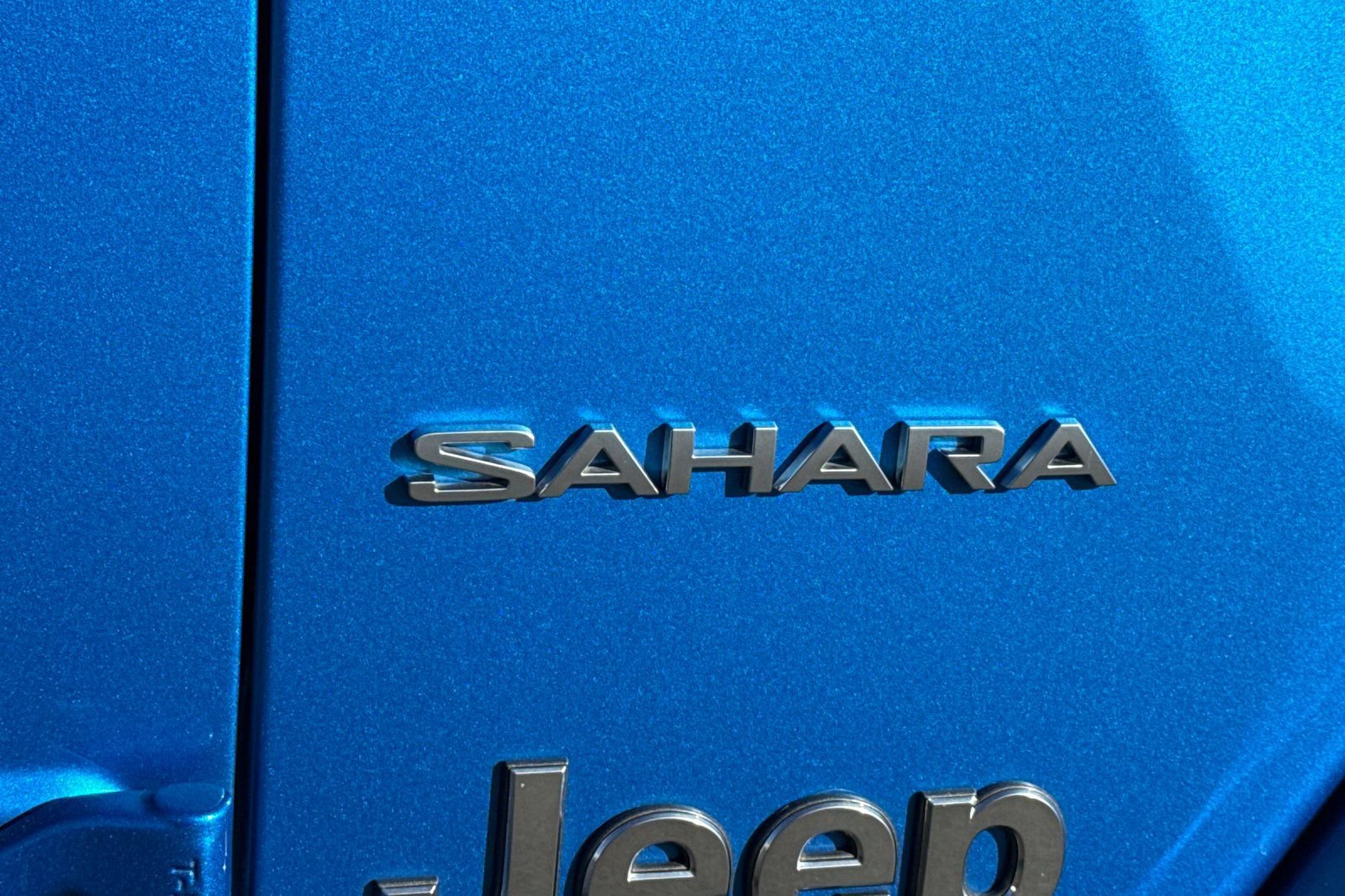 Used 2024 Jeep Wrangler Unlimited Sahara AWD/4WD image 27