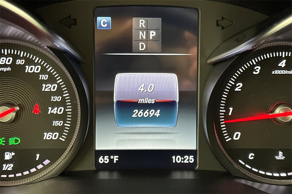 Used 2019 Mercedes-Benz GLC 300 4MATIC image 30