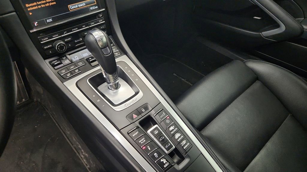 Used 2014 Porsche 911 Turbo AWD/4WD image 35