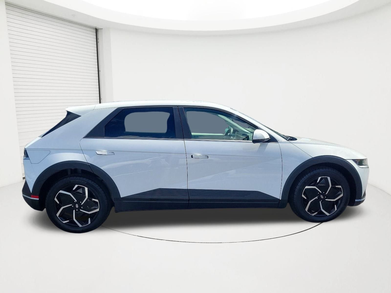 Certified 2024 Hyundai Ioniq 5 SEL image 4