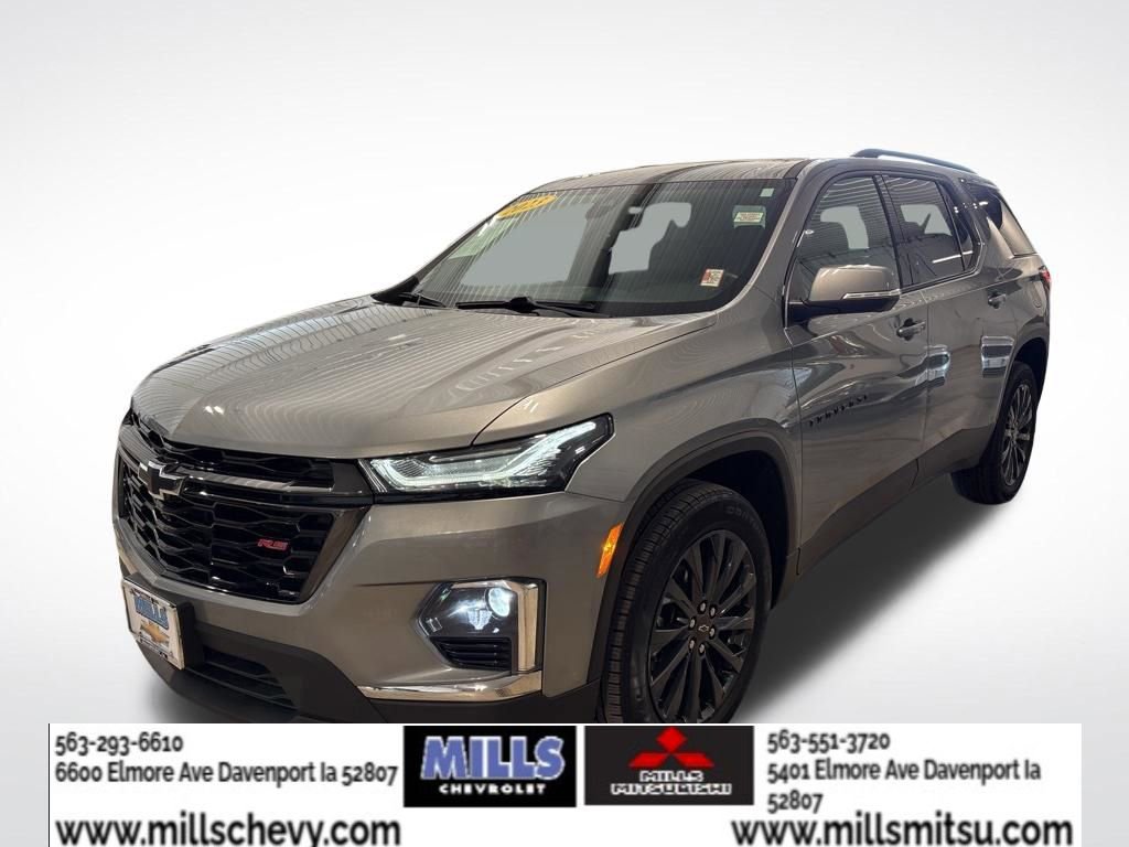 Used 2023 Chevrolet Traverse RS w/ LPO, Cargo Package image 1