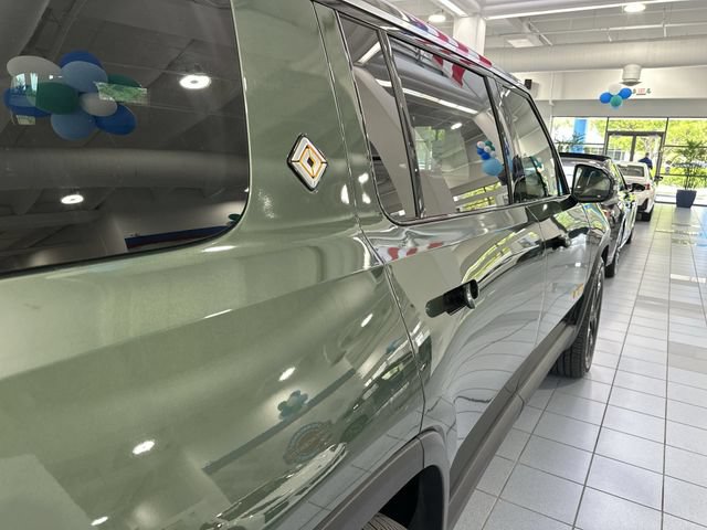 Used 2023 Rivian R1S Adventure Quad AWD/4WD image 36