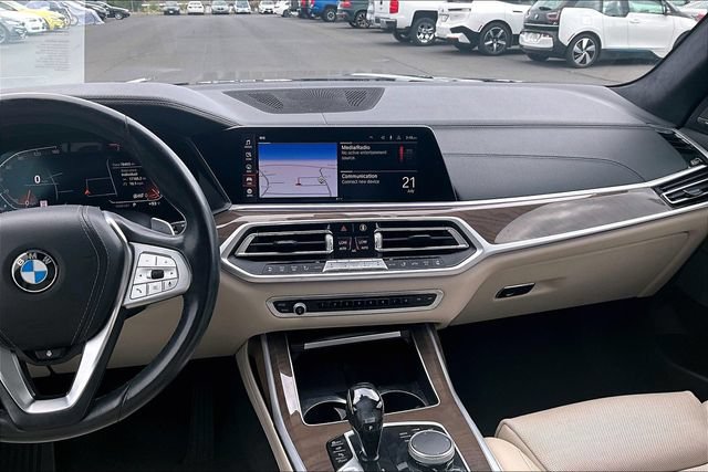 Used 2020 BMW X7 xDrive40i w/ Premium Package AWD/4WD image 6