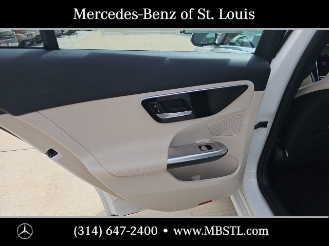 Certified 2025 Mercedes-Benz C 300 4MATIC Sedan image 14