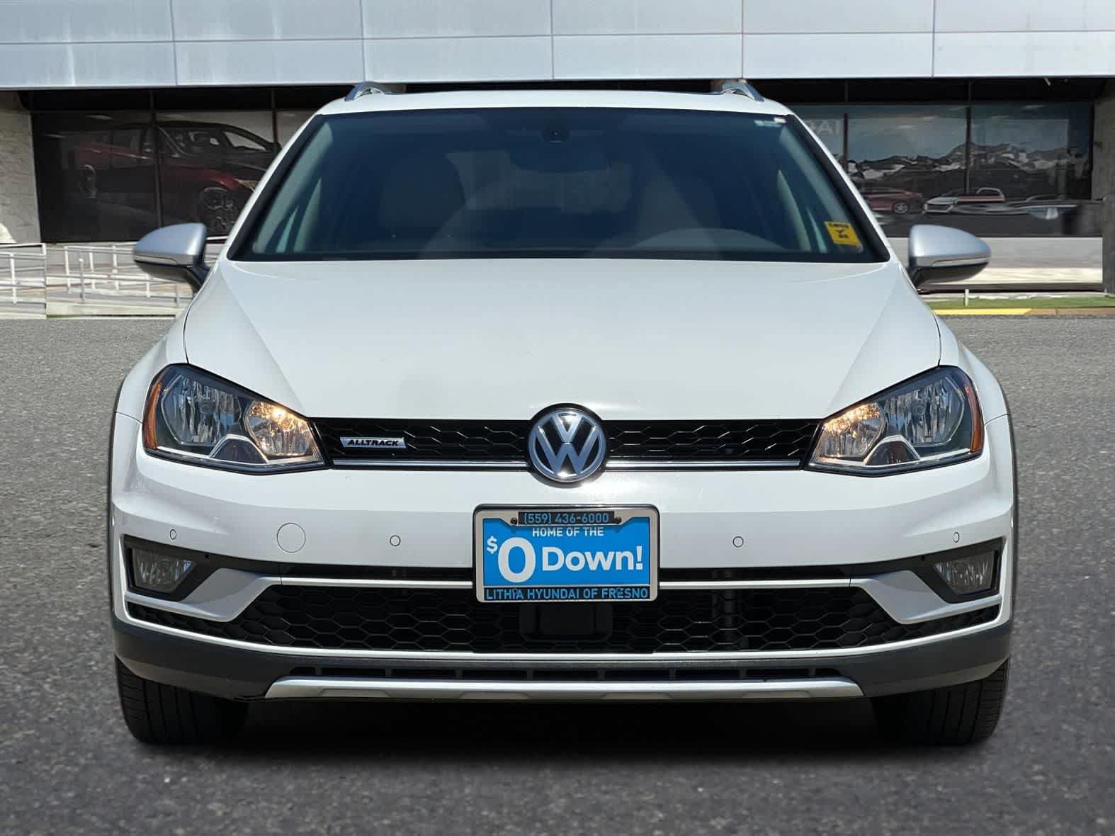 Used 2017 Volkswagen Golf Alltrack SE AWD/4WD image 11