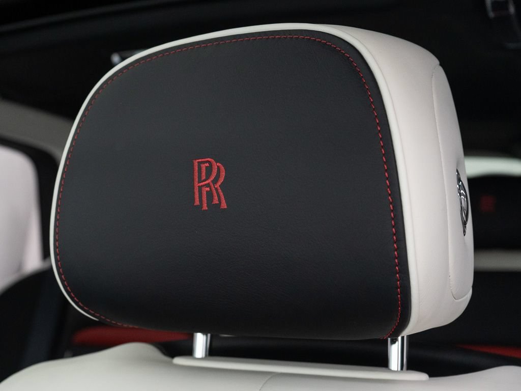 Certified 2023 Rolls-Royce Cullinan Black Badge w/ Driver's Package AWD/4WD image 18