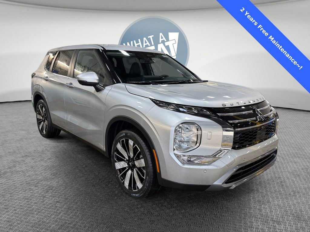 New 2026 Mitsubishi Outlander SE image 1