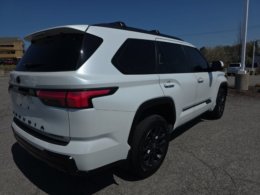 Certified 2025 Toyota Sequoia Platinum AWD/4WD image 7