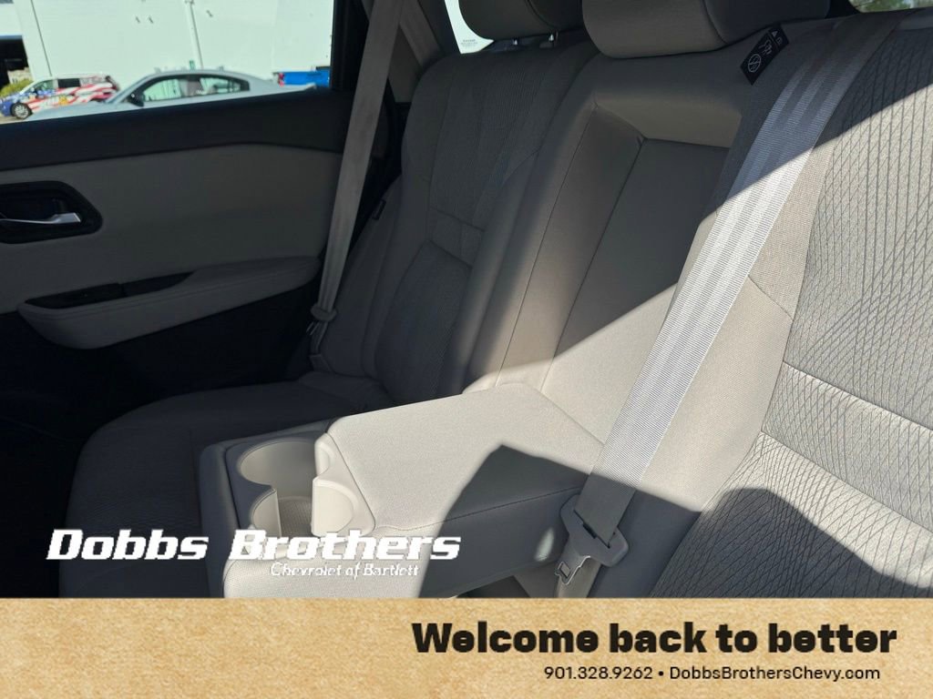 Used 2025 Nissan Rogue SV image 35