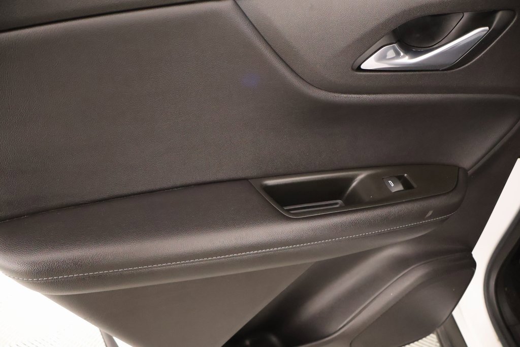 Used 2021 Chevrolet Blazer LT w/ Redline Edition image 16
