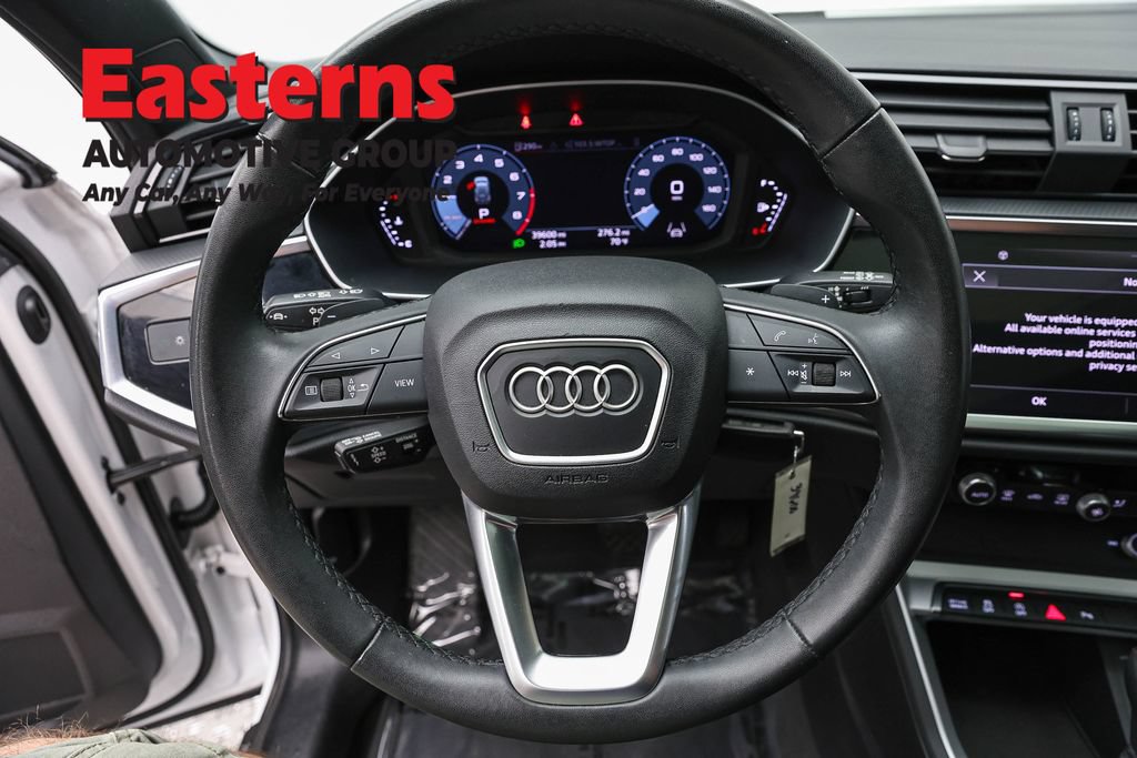 Used 2025 Audi Q3 2.0T Premium AWD/4WD image 12